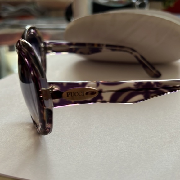 Emilio Pucci Sunglasses - Picture 9 of 16